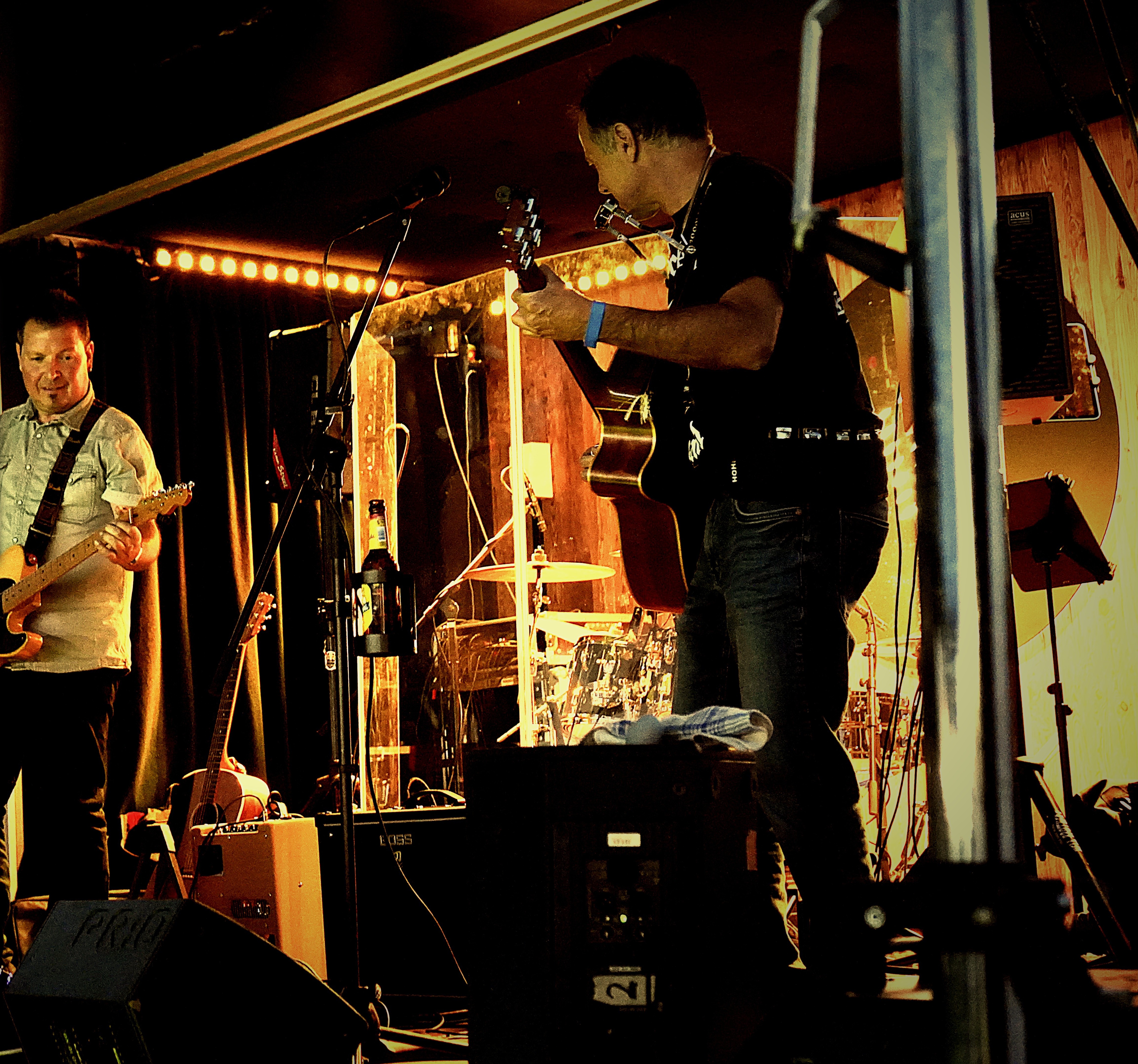 Hell Brothers live auf der Bühne